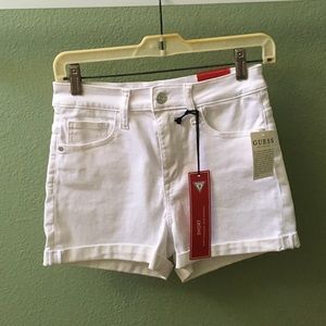 NWT white jean shorts - Guess